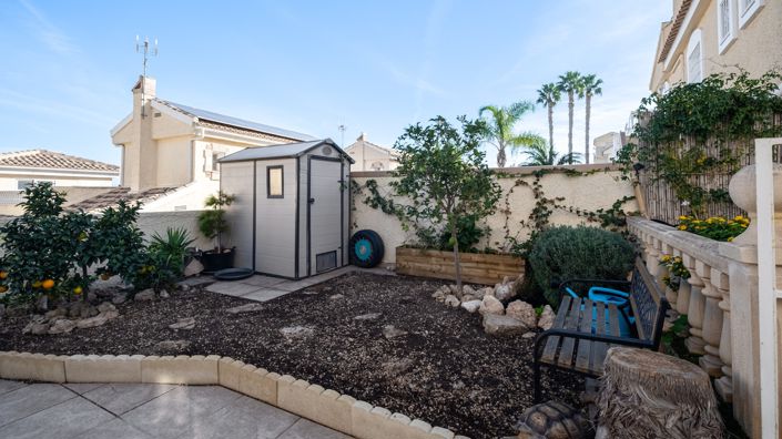 Image No.28-6 Bed Villa for sale