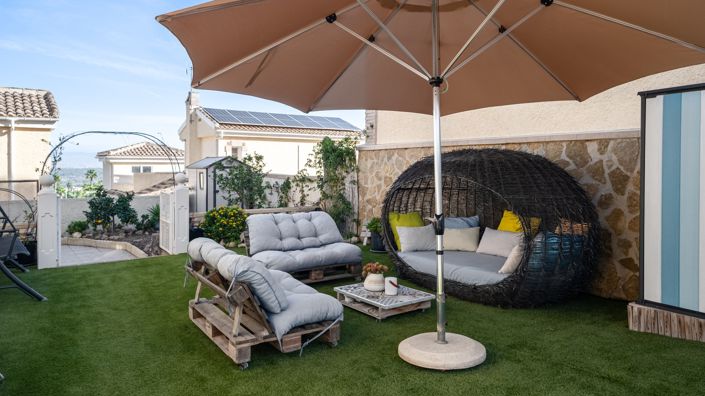 Image No.8-6 Bed Villa for sale