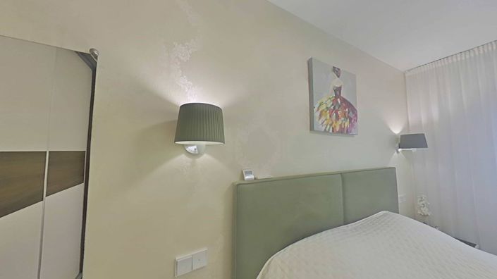 Image No.18-2 Bed House for sale