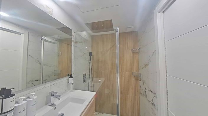 Image No.40-2 Bed Apartment for sale