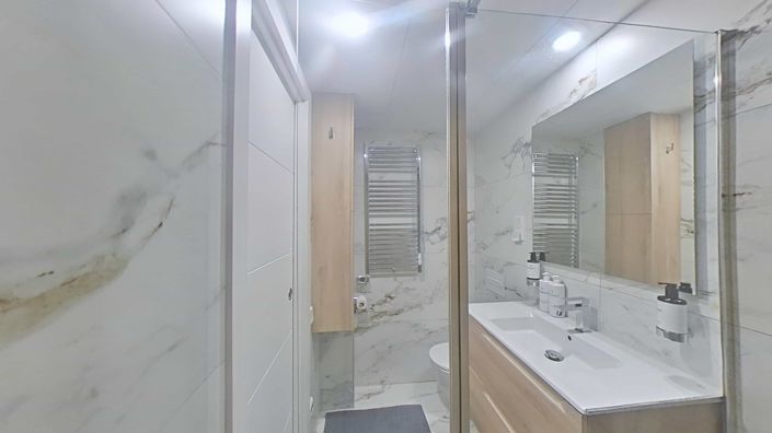 Image No.43-2 Bed Apartment for sale