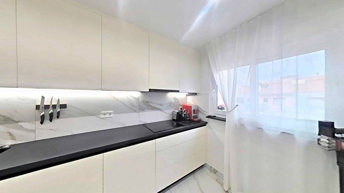 Image No.49-2 Bed Apartment for sale