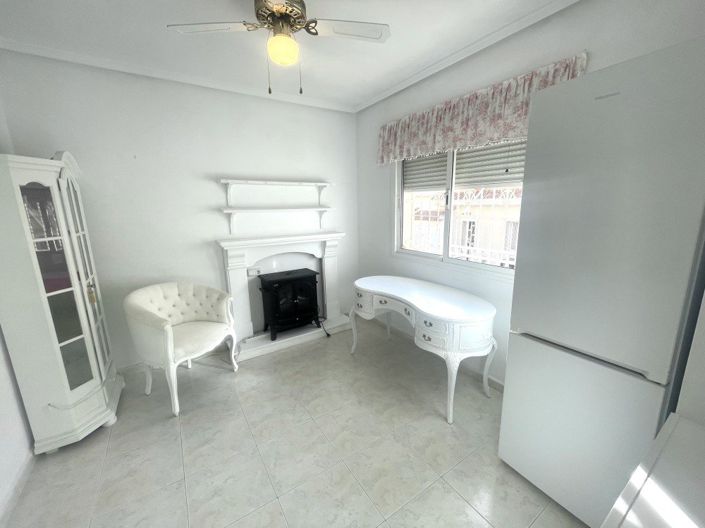 Image No.11-2 Bed Bungalow for sale