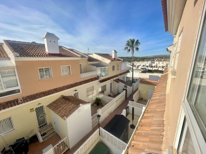 Image No.20-2 Bed Bungalow for sale