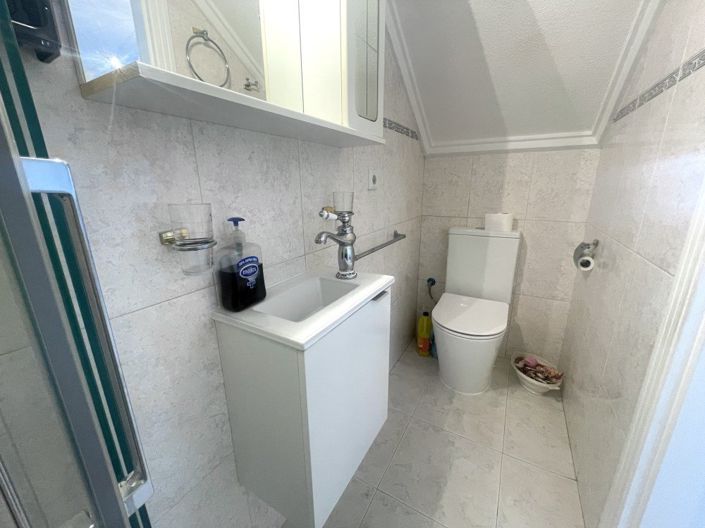 Image No.3-2 Bed Bungalow for sale