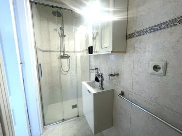 bathroom-3-csh145