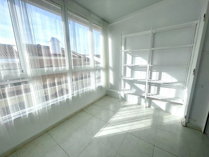 Image No.7-2 Bed Bungalow for sale