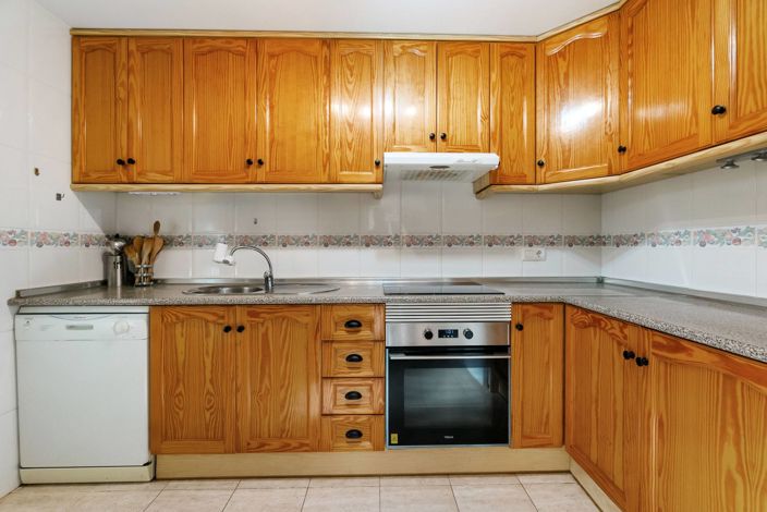 Image No.16-2 Bed Duplex for sale