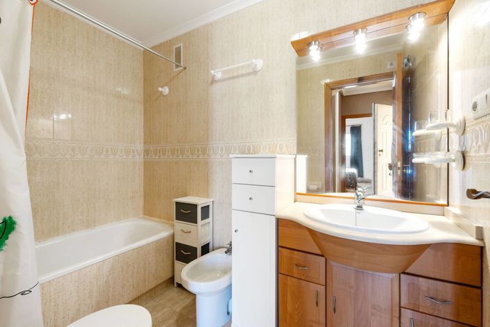 Image No.22-2 Bed Duplex for sale