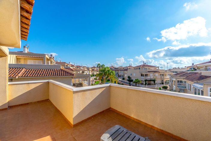 Image No.35-2 Bed Duplex for sale