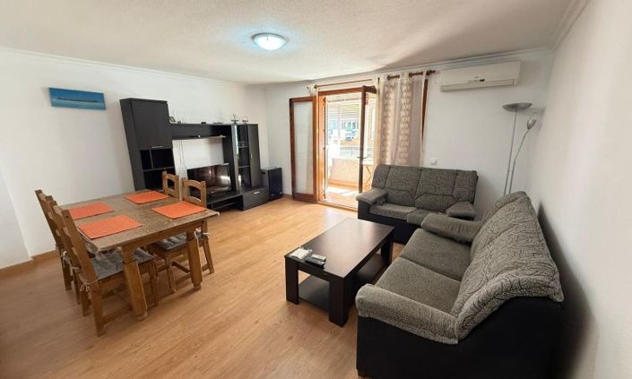Image No.39-2 Bed Apartment for sale