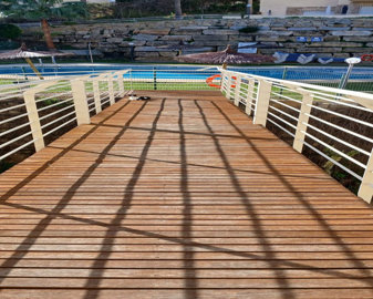 12-53013098fcab6c38b1379cd33298e050