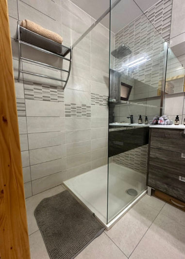 Image No.24-3 Bed House for sale