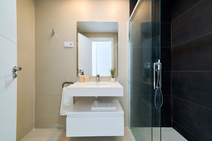 Image No.19-2 Bed Property for sale