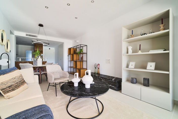 Image No.4-2 Bed Property for sale