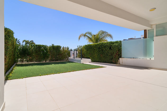 Image No.5-2 Bed Property for sale