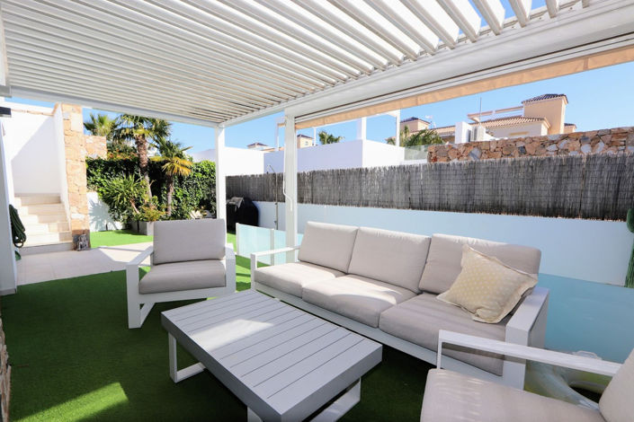 Image No.25-3 Bed House for sale