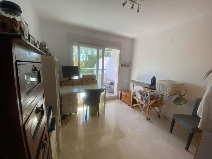 Image No.13-5 Bed Apartment for sale
