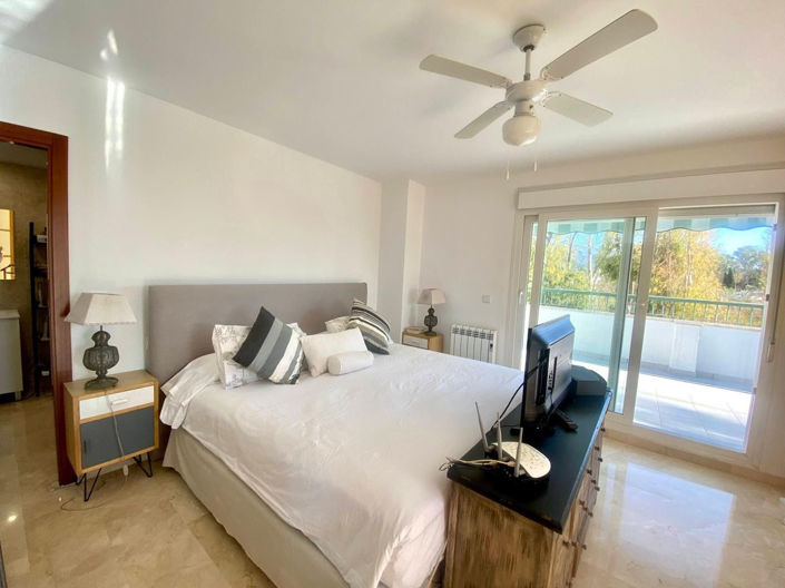 Image No.15-5 Bed Apartment for sale