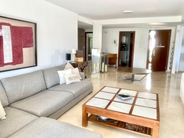 Image No.29-5 Bed Apartment for sale
