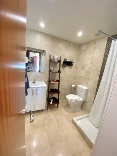 Image No.34-5 Bed Apartment for sale