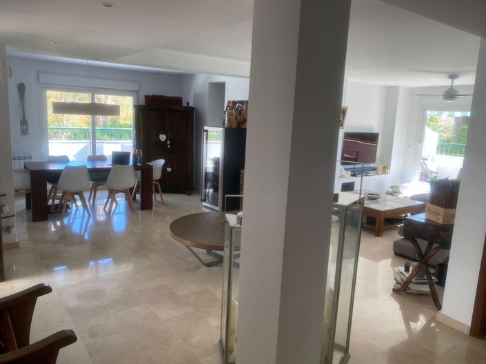 Image No.4-5 Bed Apartment for sale