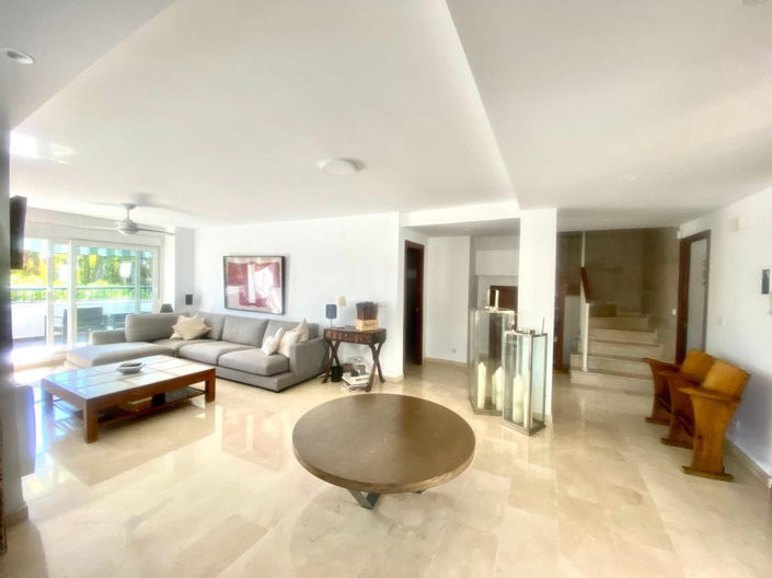 Image No.6-5 Bed Apartment for sale