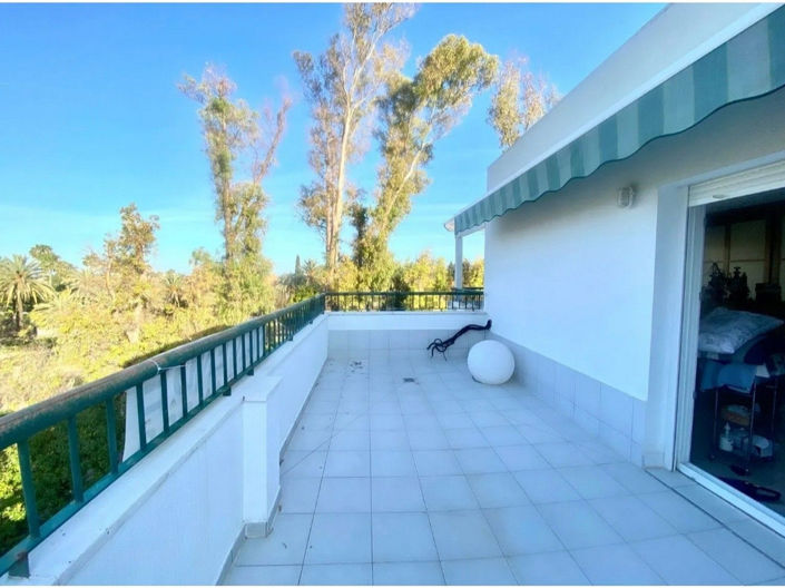 Image No.9-5 Bed Apartment for sale