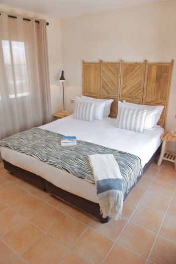 Image No.20-2 Bed Villa for sale