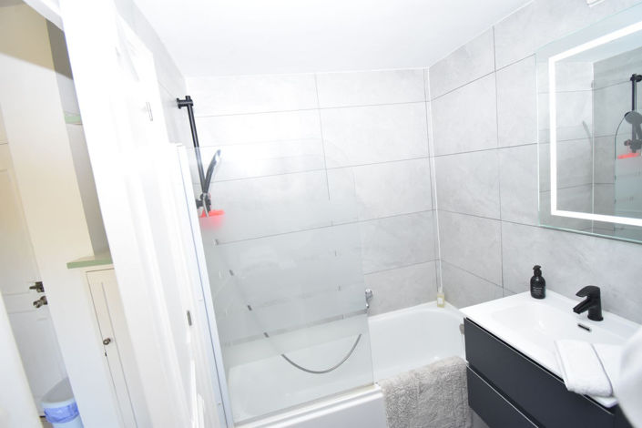 Image No.8-1 Bed Apartment for sale