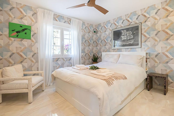 Image No.16-5 Bed Townhouse for sale