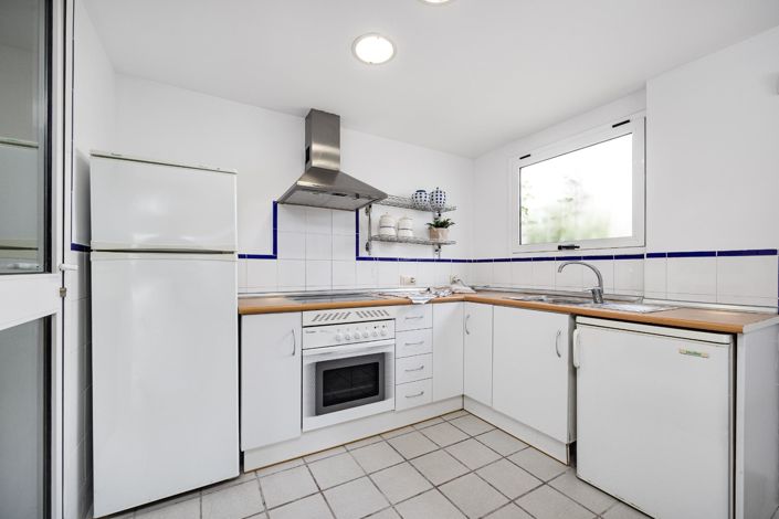 Image No.11-2 Bed Apartment for sale