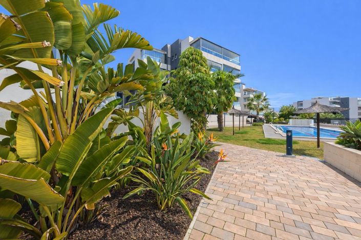 Image No.23-3 Bed Apartment for sale