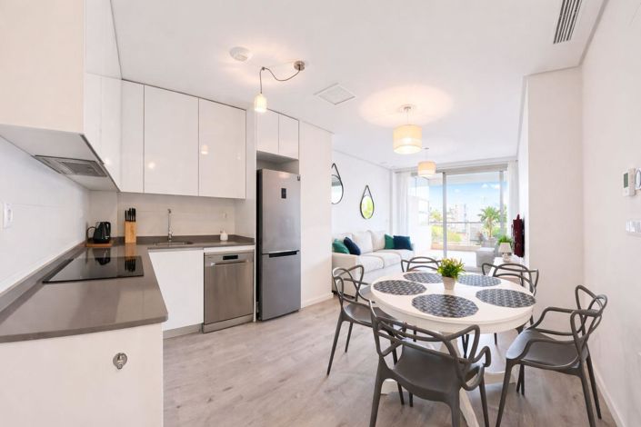 Image No.7-3 Bed Apartment for sale