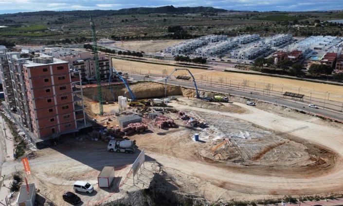 Image No.4-2 Bed Apartment for sale