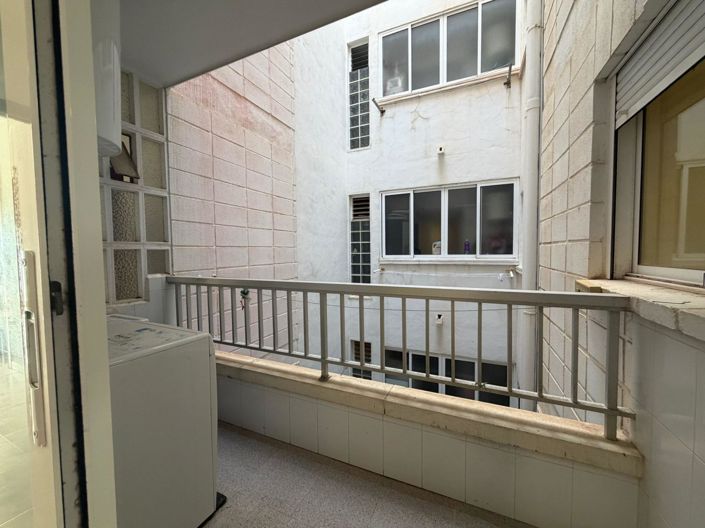 Image No.9-4 Bed Apartment for sale