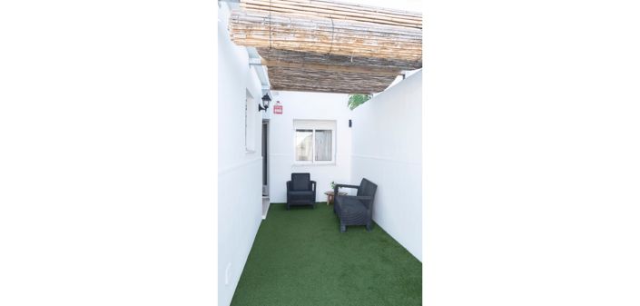 Image No.7-4 Bed Townhouse for sale