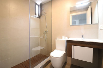 11-20939a0134ad724a8cb2a801094d15a4