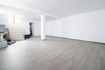 8-e64a9055bba3e77ac8aca3b893cdf826