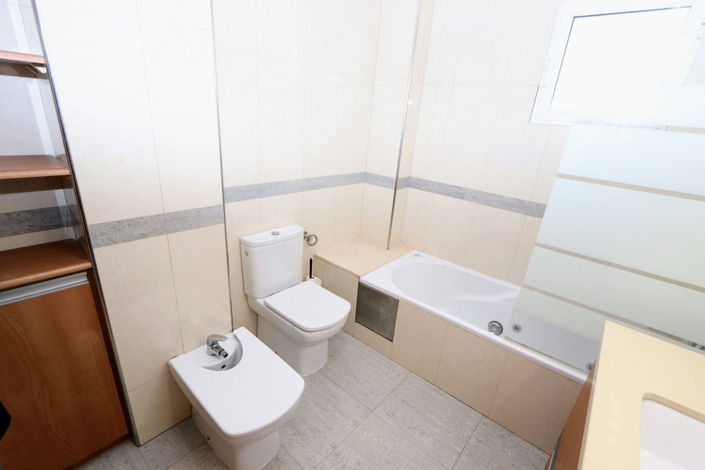 Image No.22-3 Bed House for sale