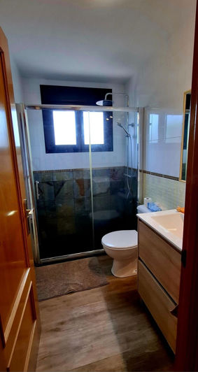 Image No.18-3 Bed House for sale