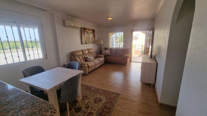 Image No.15-3 Bed House for sale