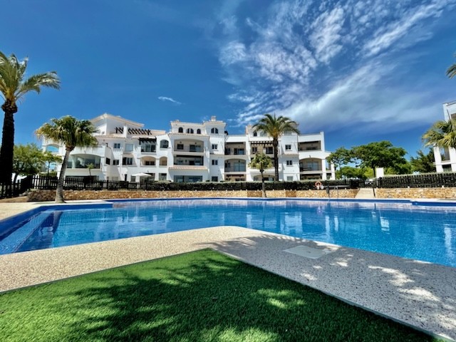 Image No.17-2 Bed House for sale