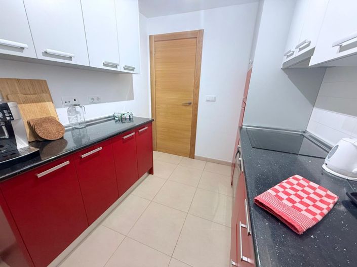 Image No.26-2 Bed House for sale
