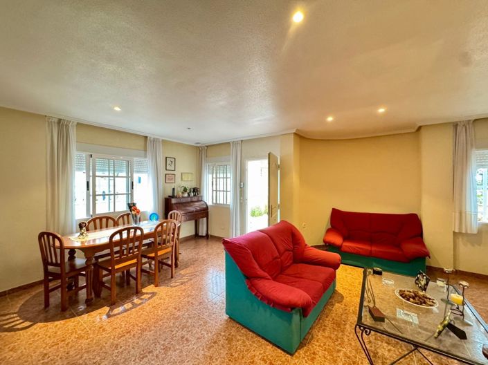 Image No.7-3 Bed Villa for sale