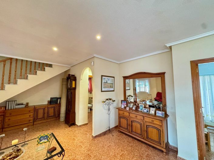 Image No.8-3 Bed Villa for sale