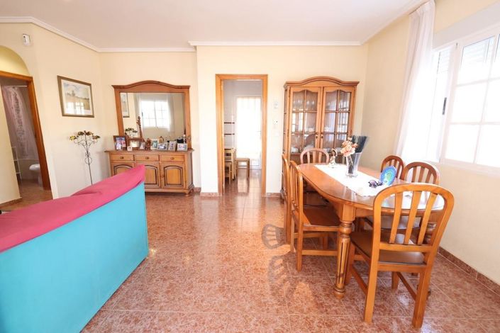 Image No.8-3 Bed Villa for sale
