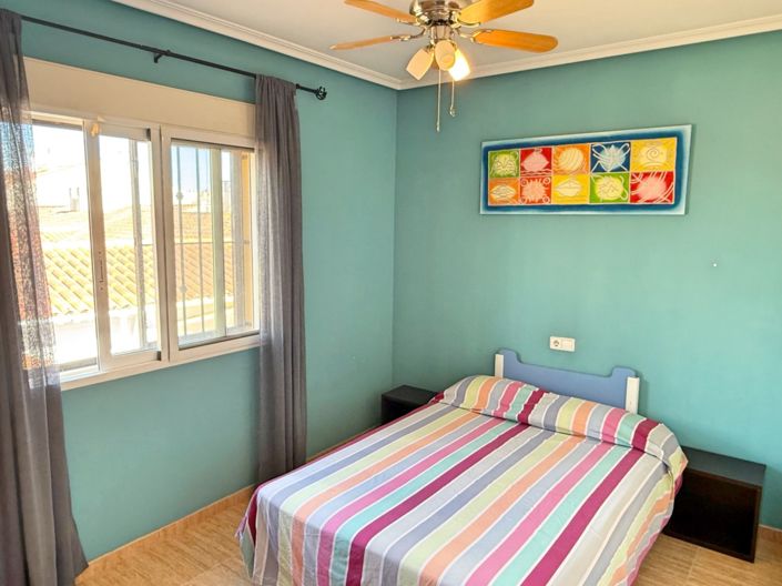 Image No.14-2 Bed Townhouse for sale