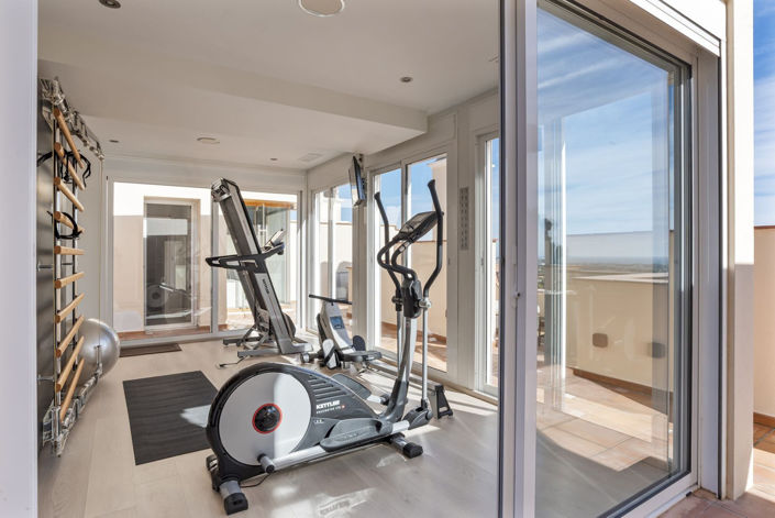 Image No.5-4 Bed Penthouse for sale