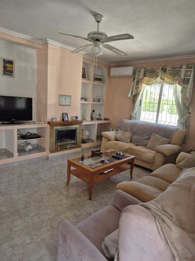 Image No.9-3 Bed House for sale